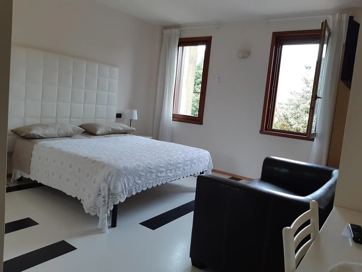 La Staffa Hotel Liedolo Casa de hóspedes